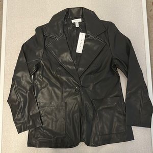 TOPSHOP FAUX LEATHER BLAZER